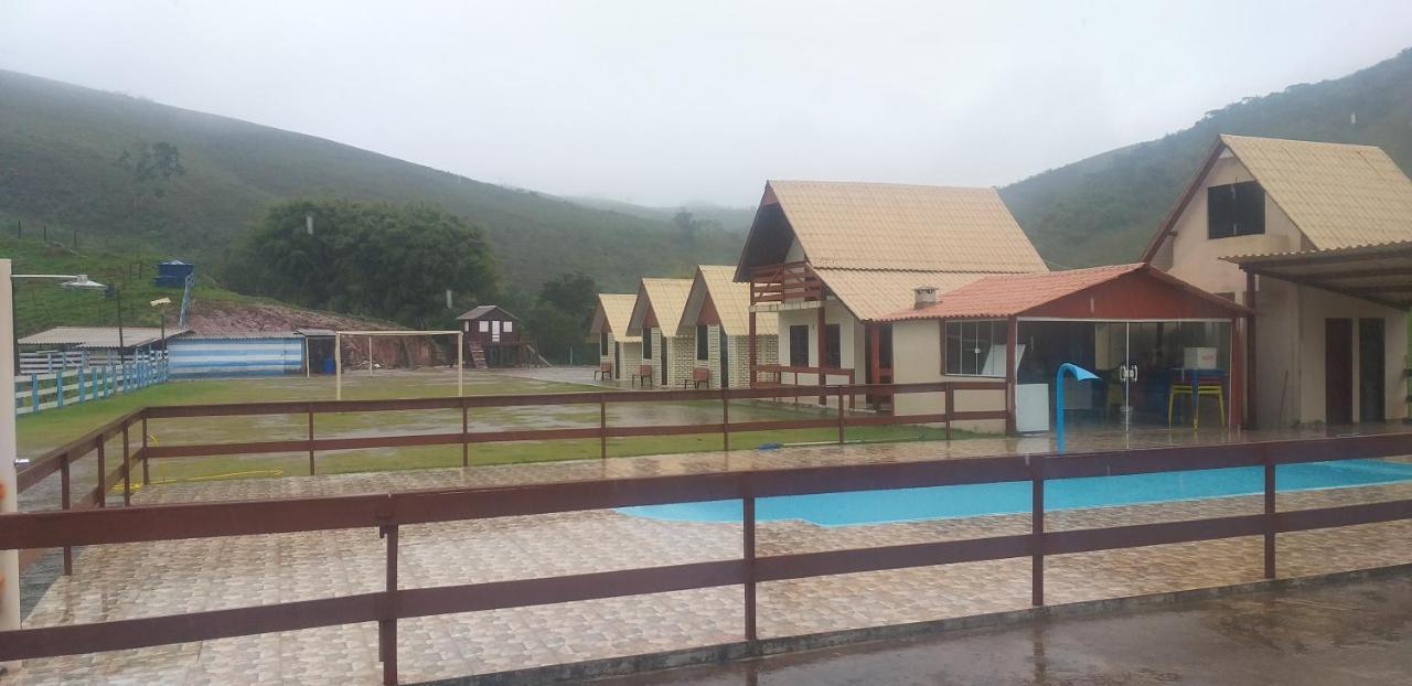 Pousada Recanto Feliz Carvalhos Mg Exterior foto