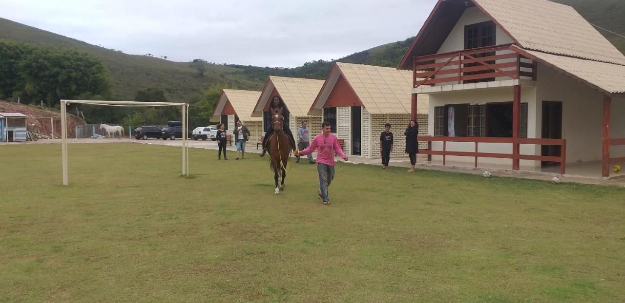 Pousada Recanto Feliz Carvalhos Mg Exterior foto